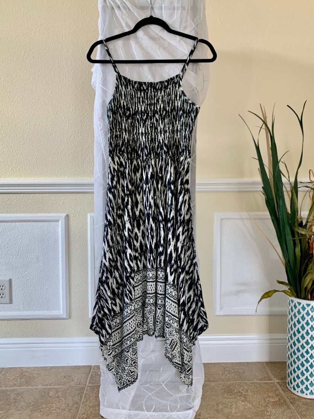 Japna Smocked Ikat Print Handkerchief Hem Size Medium Dress